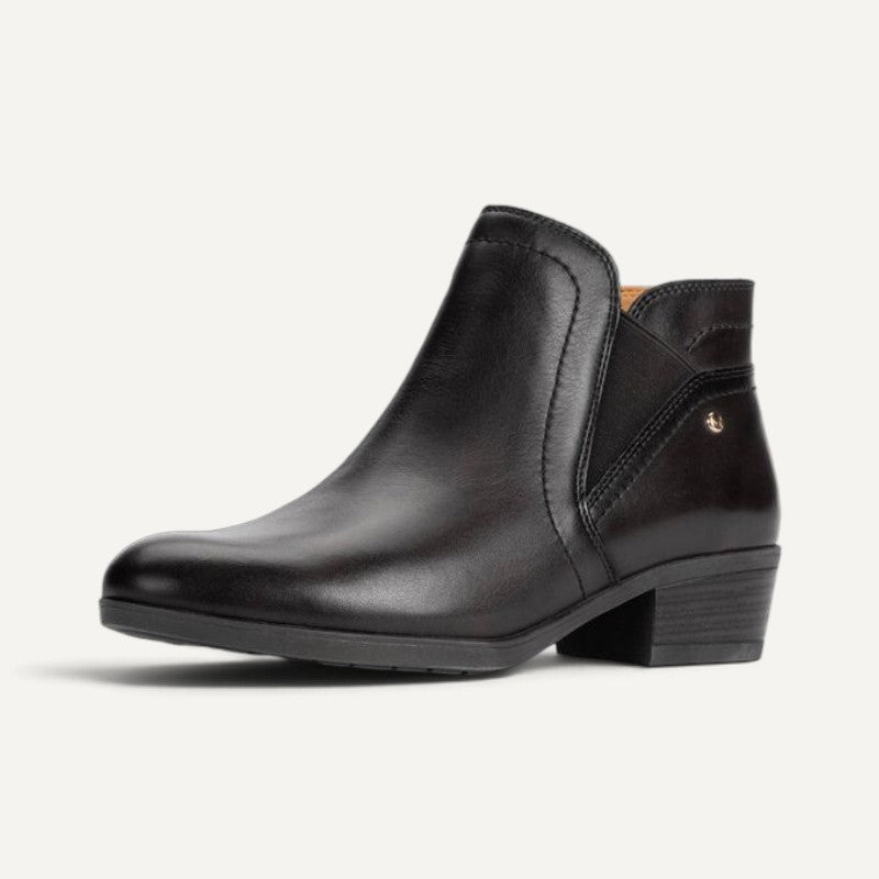 Daroca Black