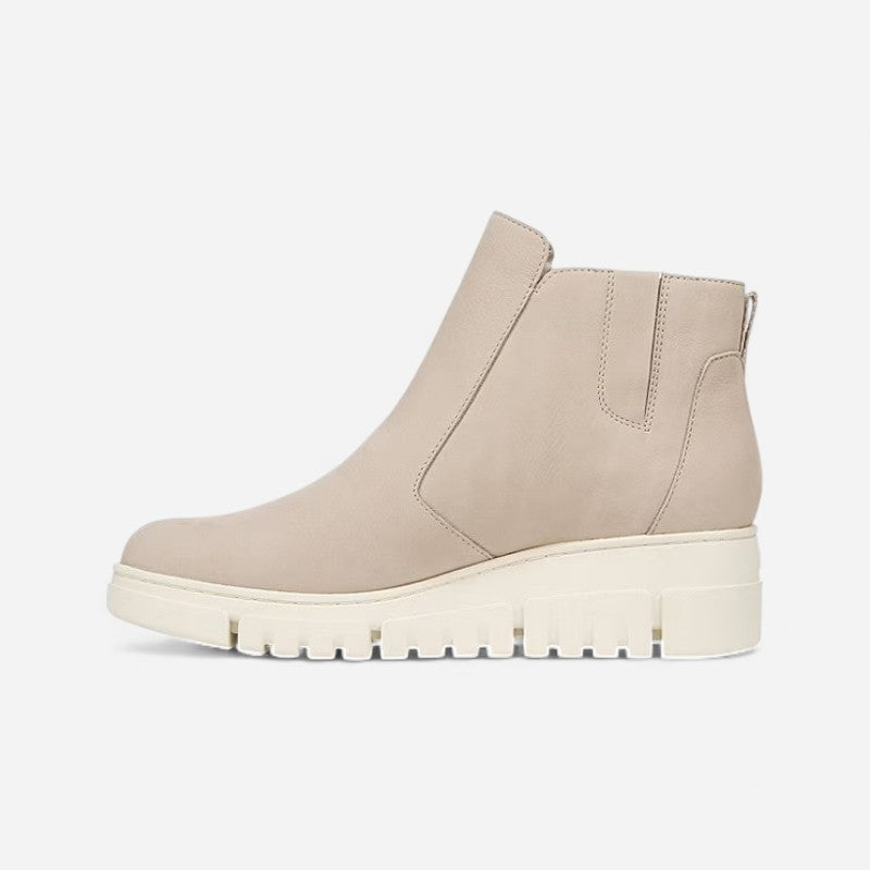 Uptown Sur Oatmeal Suede